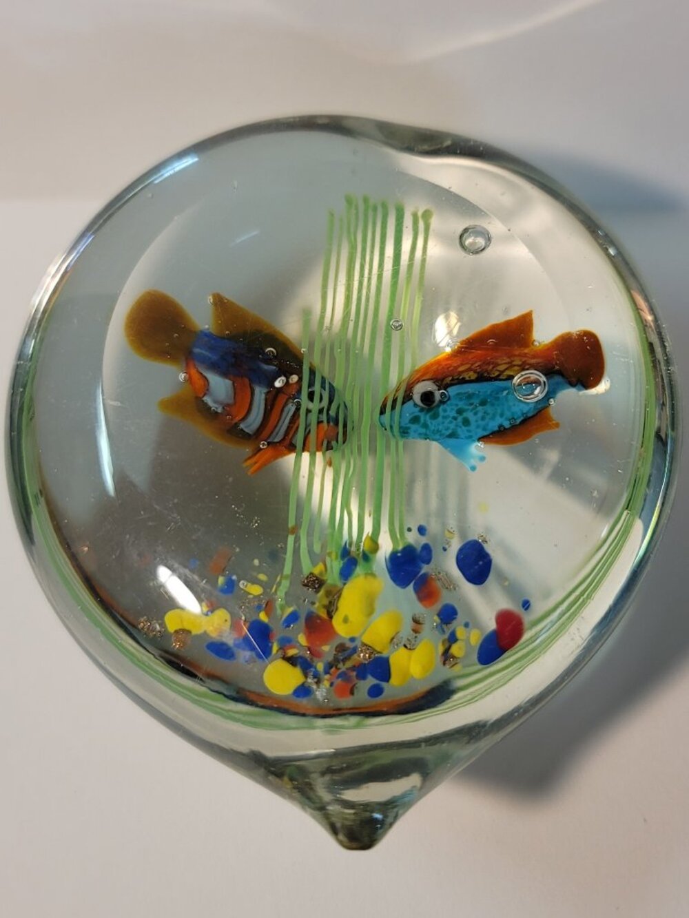 Vintage Murano Glass Aquarium Heart Shaped Paperweight - Picture 3 of 11
